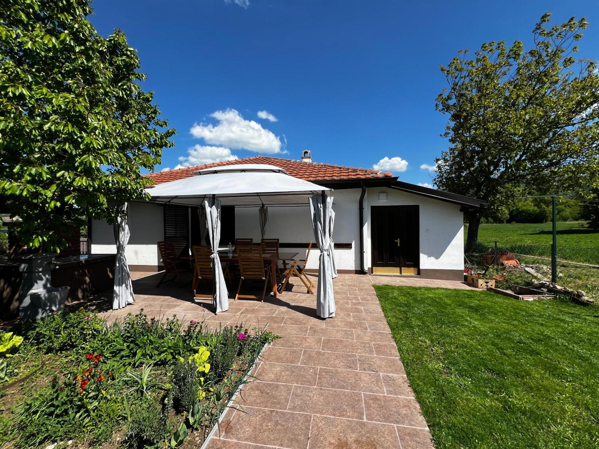 House Milovanovic Соко Баня Екстериор снимка